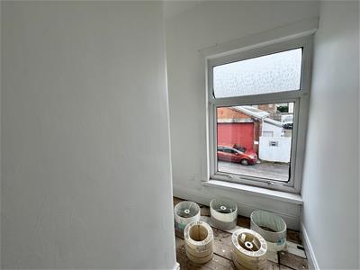 Picture 12